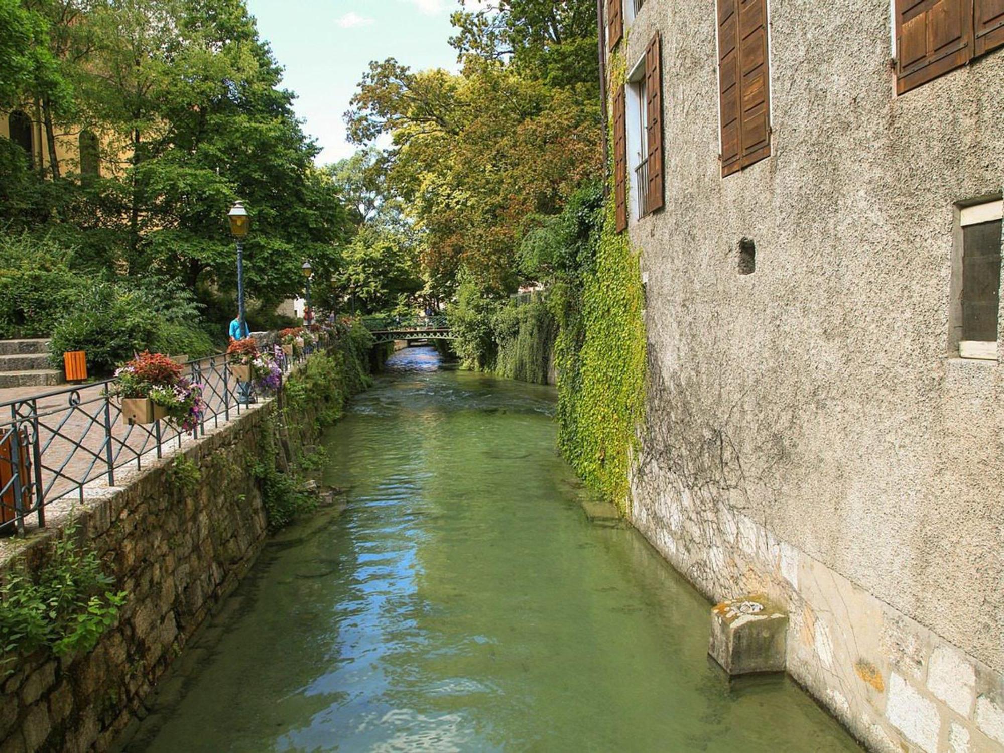 T1 Confortable A 2 Pas Du Centre D'Annecy Avec Parking Et Terrasse - Fr-1-432-44 المظهر الخارجي الصورة